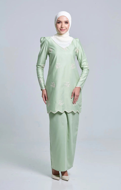 Maleena Kurung Moden Sulam | Light Green